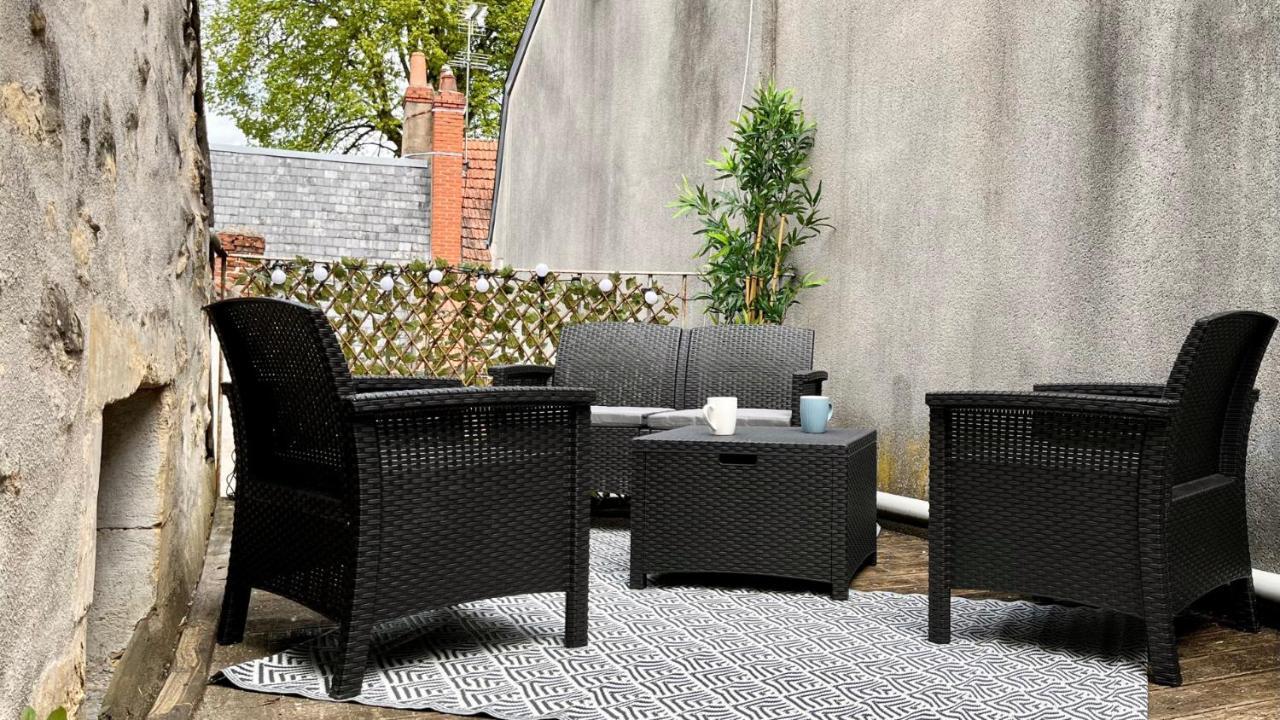 L'Artiste En Duplex Apartment Невер Екстериор снимка
